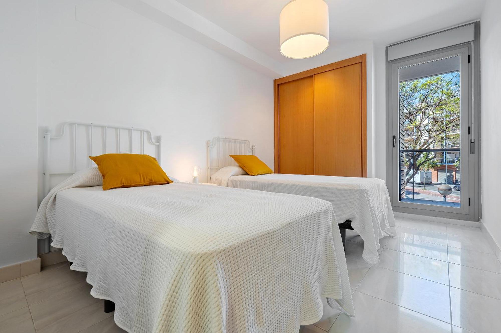 Hauzify I Apartament Mestral กัมบริลส์ ภายนอก รูปภาพ